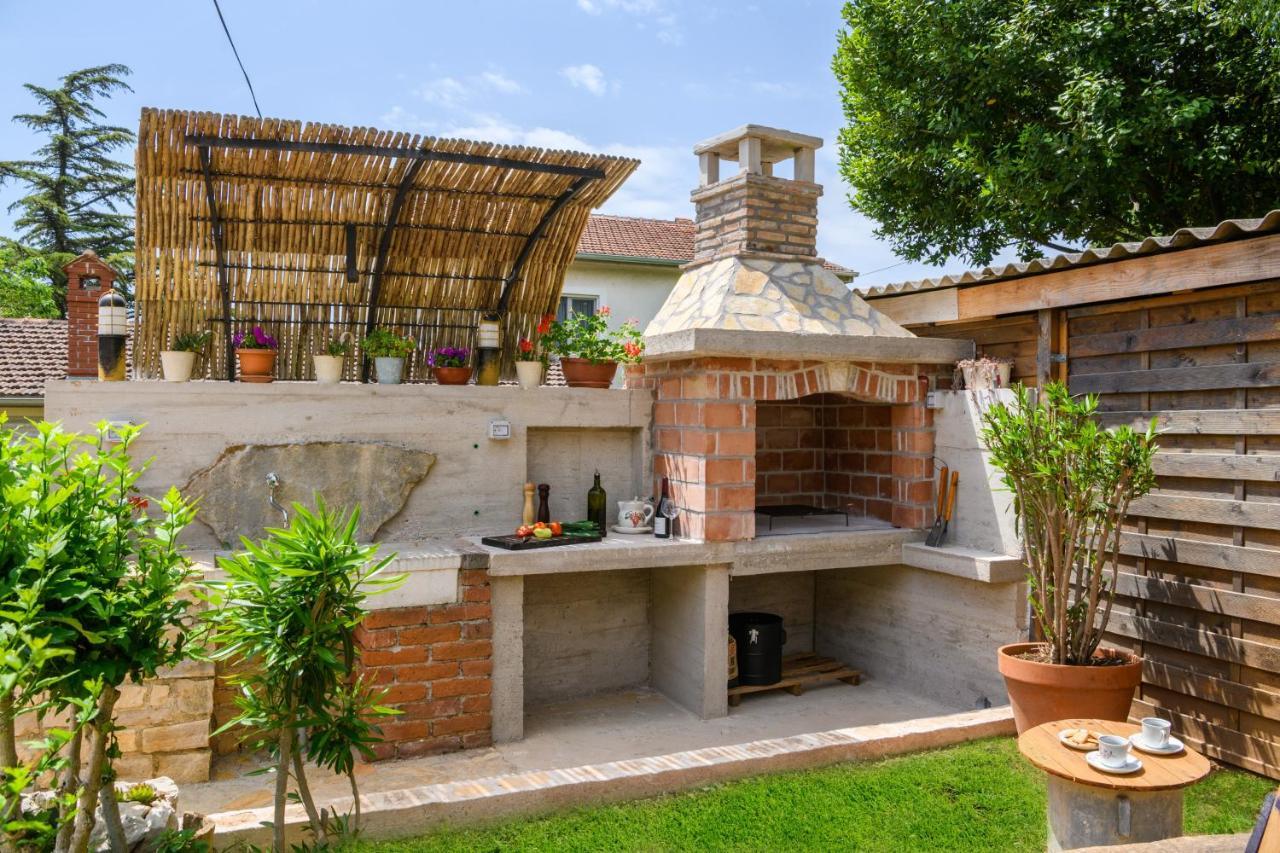 Rustic Istrian House Varesco Krnica Exterior photo
