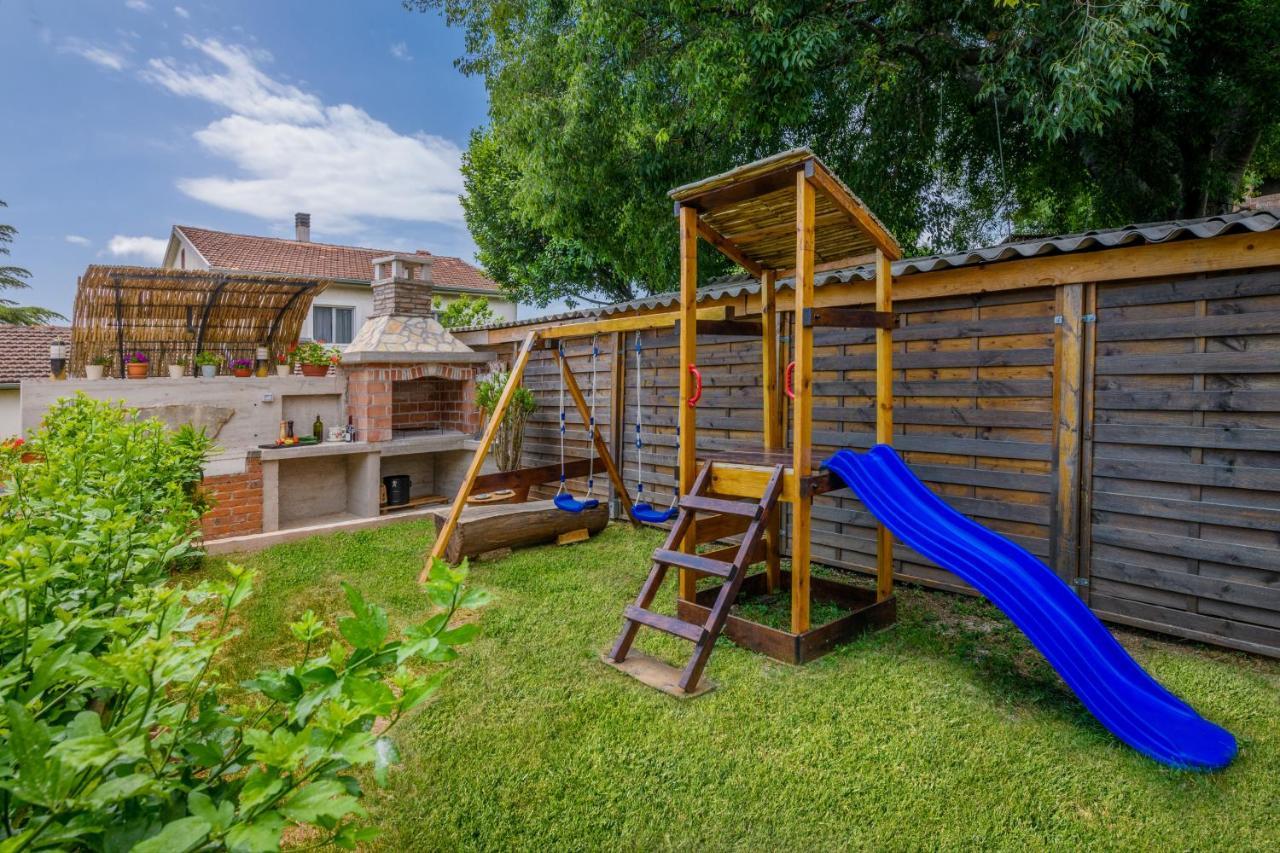 Rustic Istrian House Varesco Krnica Exterior photo