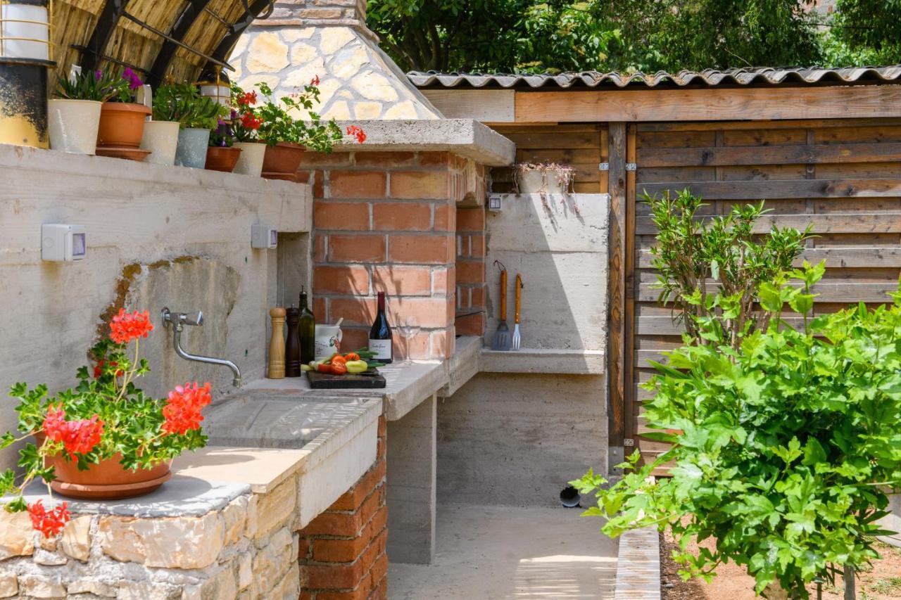 Rustic Istrian House Varesco Krnica Exterior photo