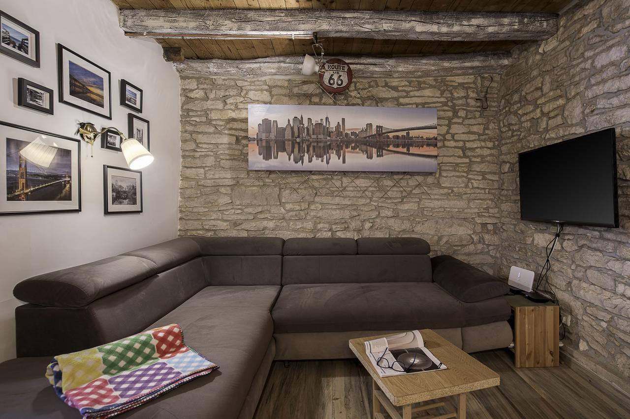 Rustic Istrian House Varesco Krnica Exterior photo